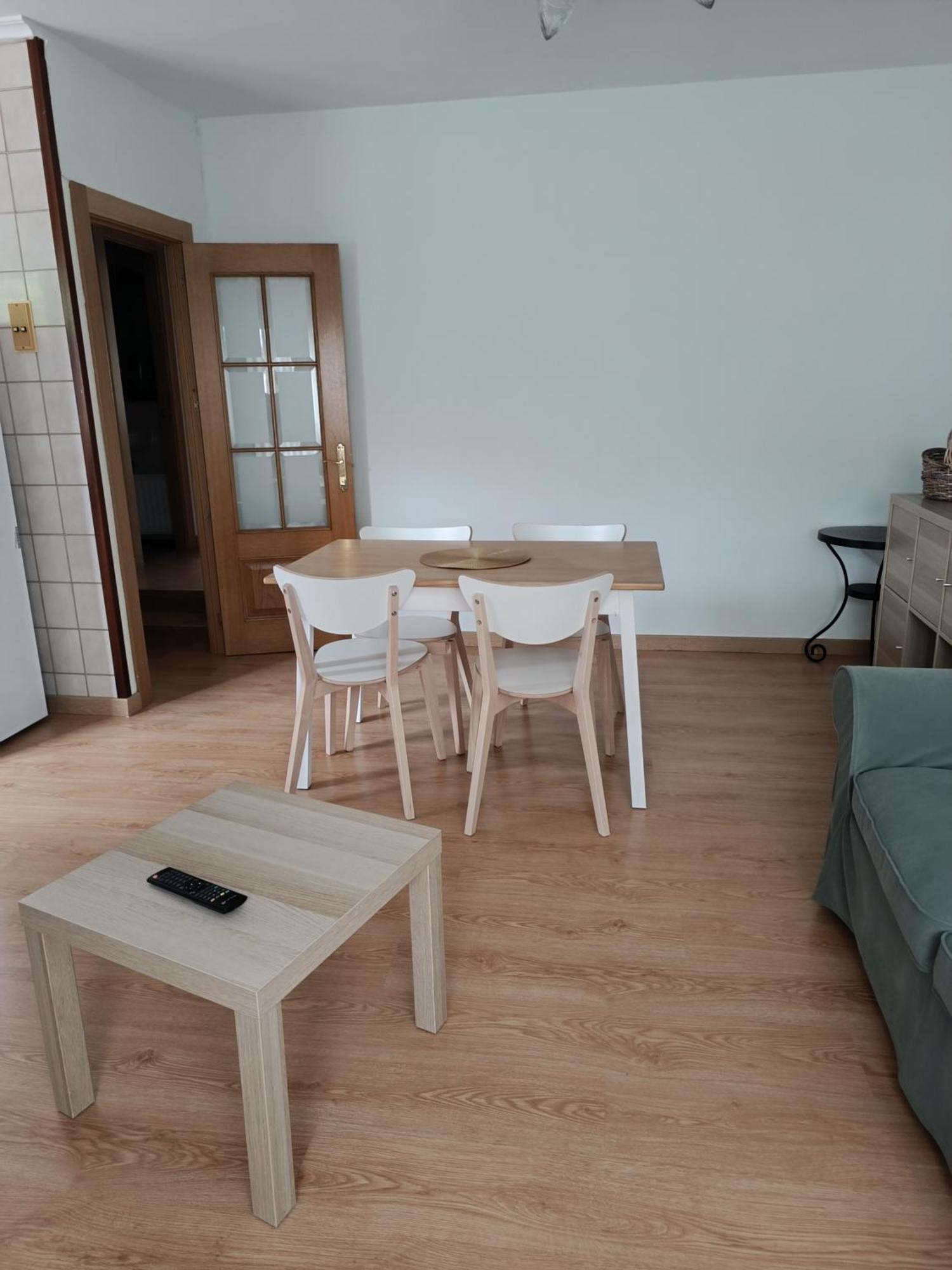 Casa Montse-izquierda Appartamento